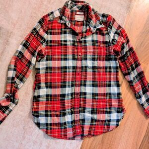 American Eagle Outfitters Red and Black Plaid Shirt
